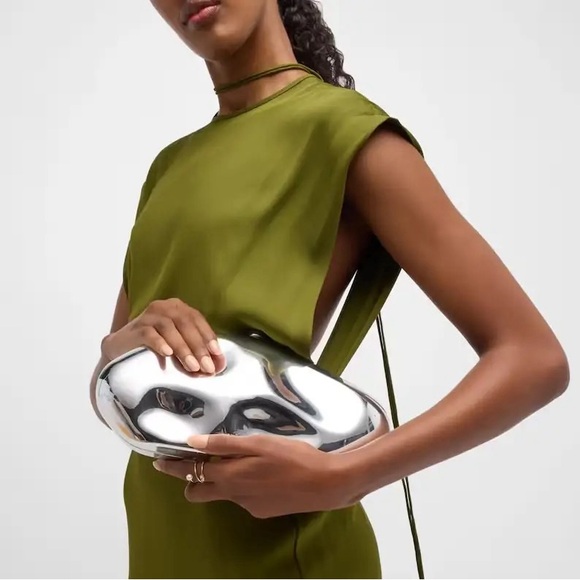 STATEMENT Silver Evening clutch wedding bag - Picture 6 of 8